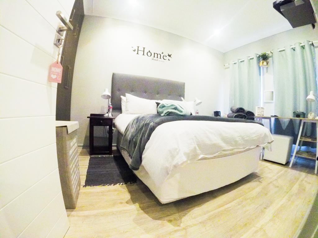 The Urban Hotel Mossel Bay Bagian luar foto