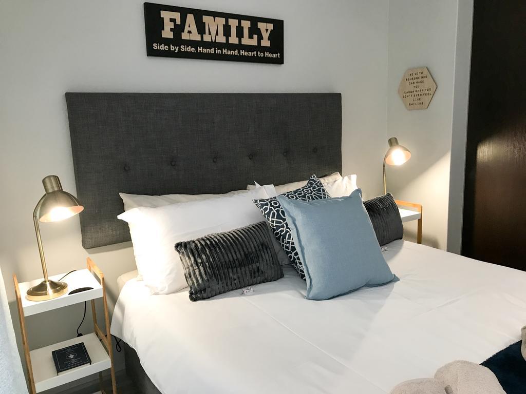 The Urban Hotel Mossel Bay Bagian luar foto