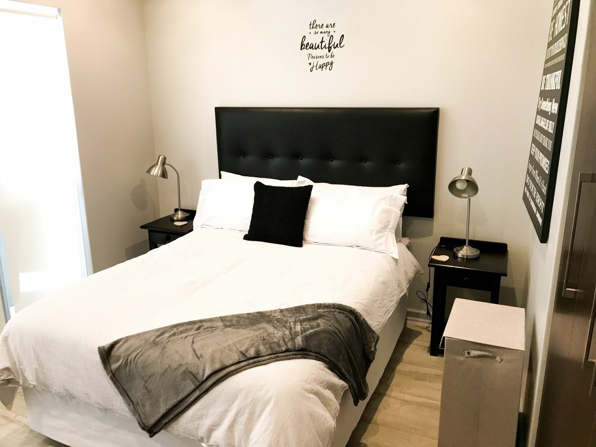 The Urban Hotel Mossel Bay Bagian luar foto