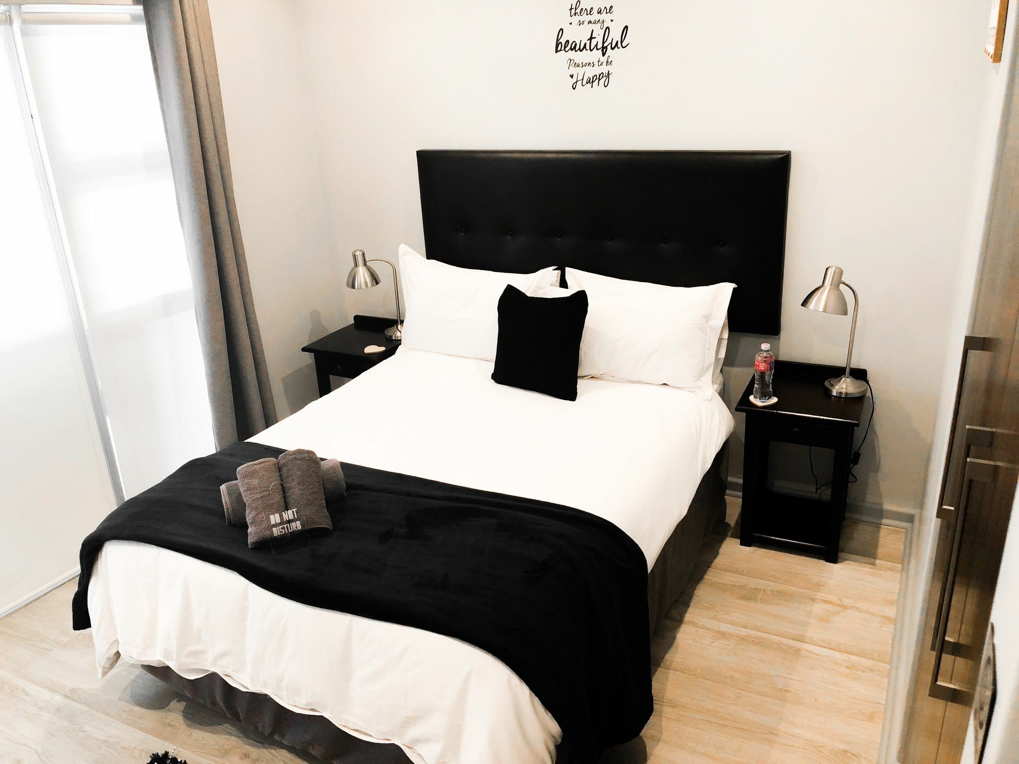 The Urban Hotel Mossel Bay Bagian luar foto