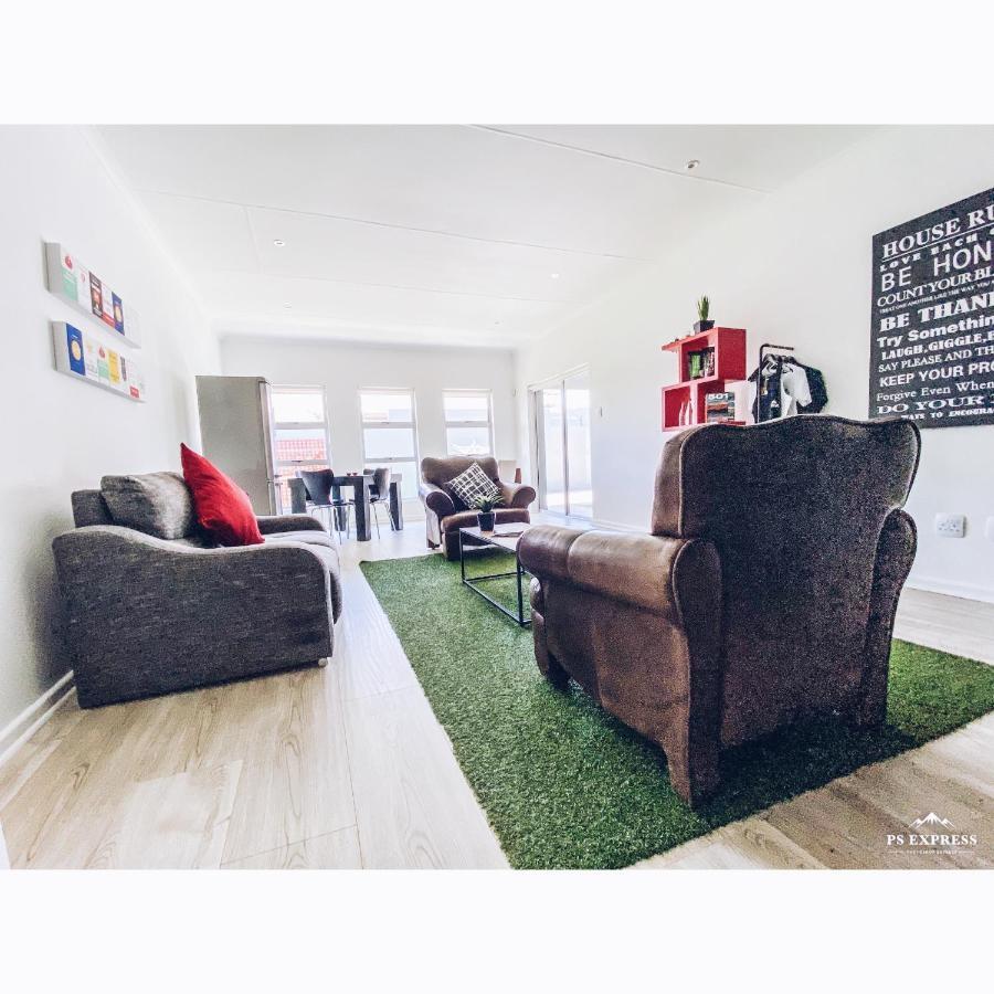 The Urban Hotel Mossel Bay Bagian luar foto
